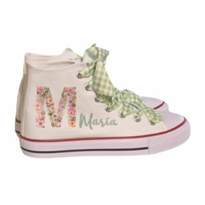 Zapatillas personalizadas con inicial floral y nombre
